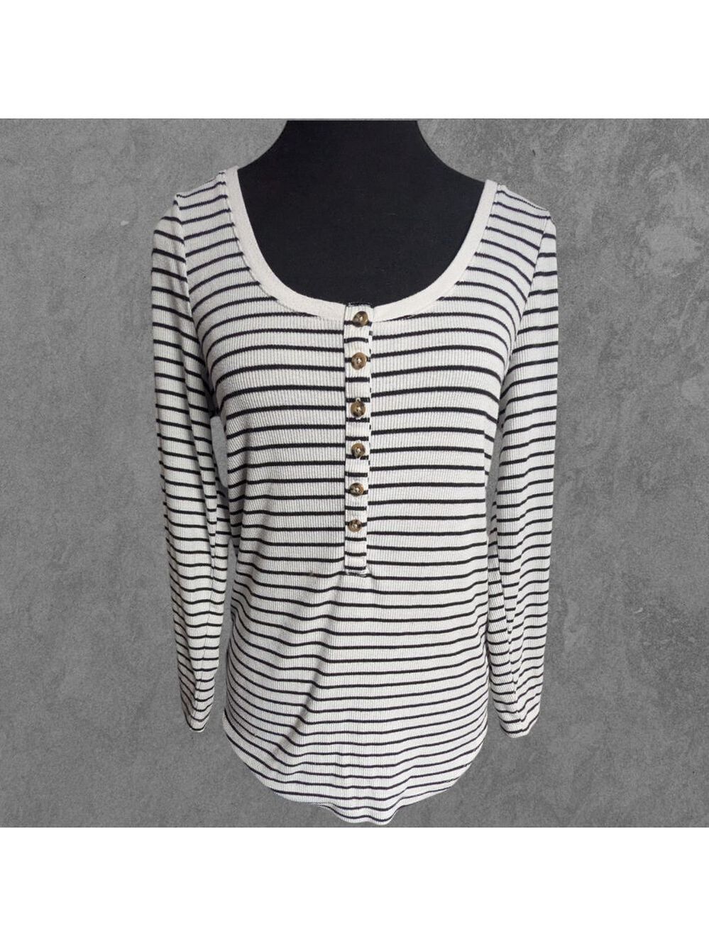 Old Navy Long Sleeve Henley Tee M White Black Striped Buttons